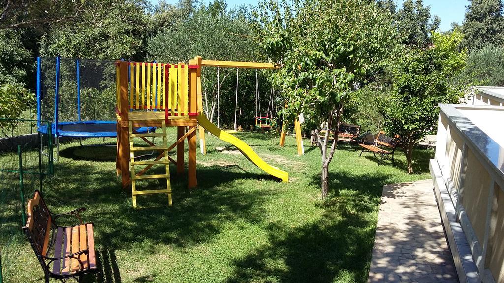 Apartment Graso Banjol Exterior foto