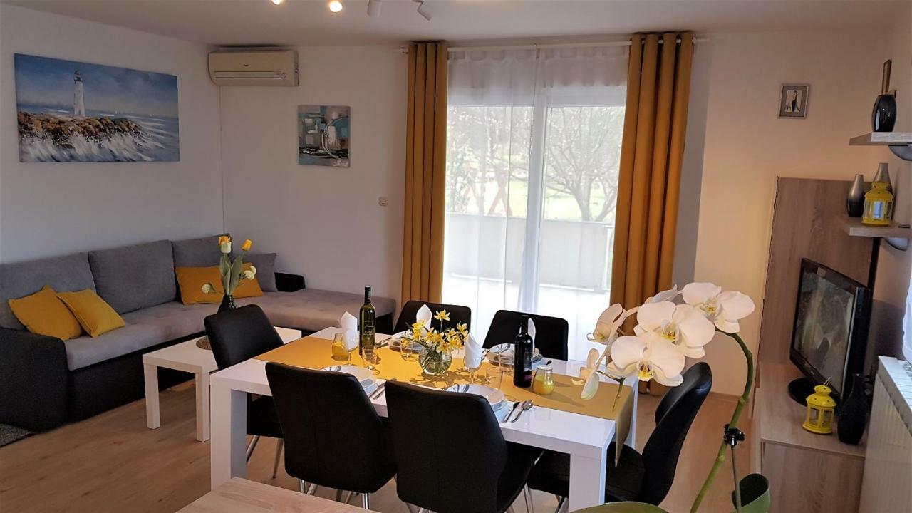 Apartment Graso Banjol Exterior foto