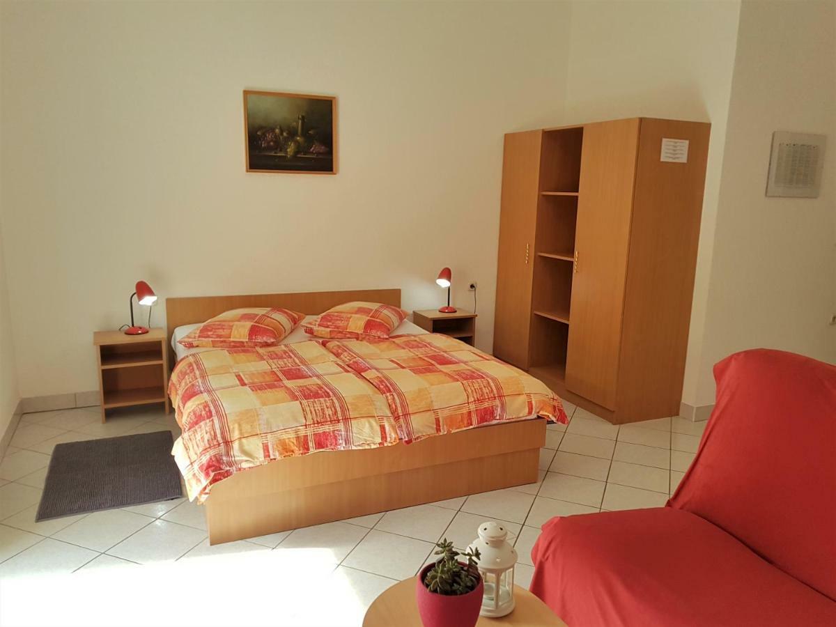 Apartment Graso Banjol Exterior foto