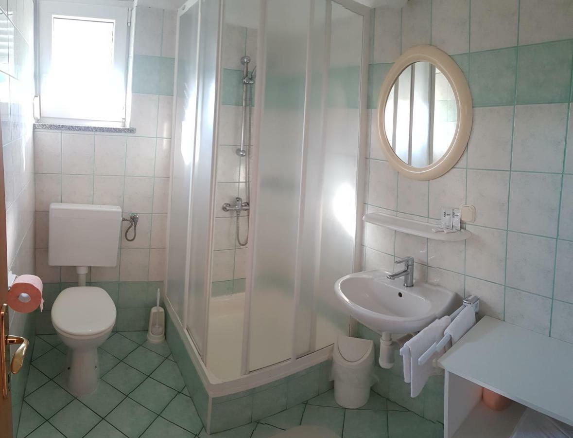 Apartment Graso Banjol Exterior foto