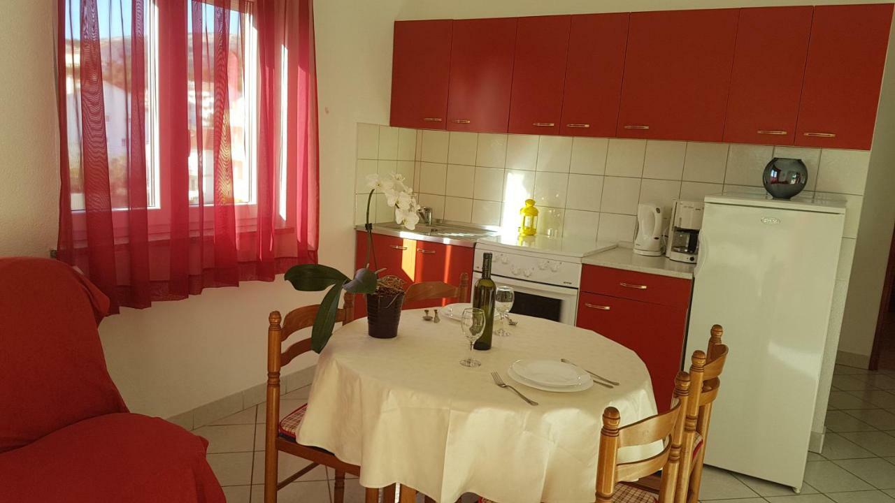 Apartment Graso Banjol Exterior foto